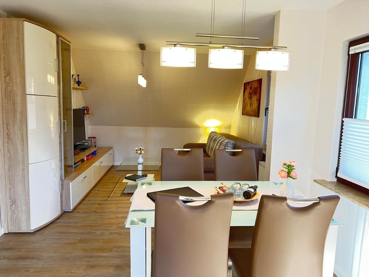 Peedy'S Luxurioese 60M² Wohnung Mit Balkonterrasse Stade Exteriér fotografie