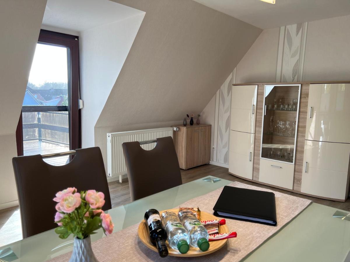 Peedy'S Luxurioese 60M² Wohnung Mit Balkonterrasse Stade Exteriér fotografie