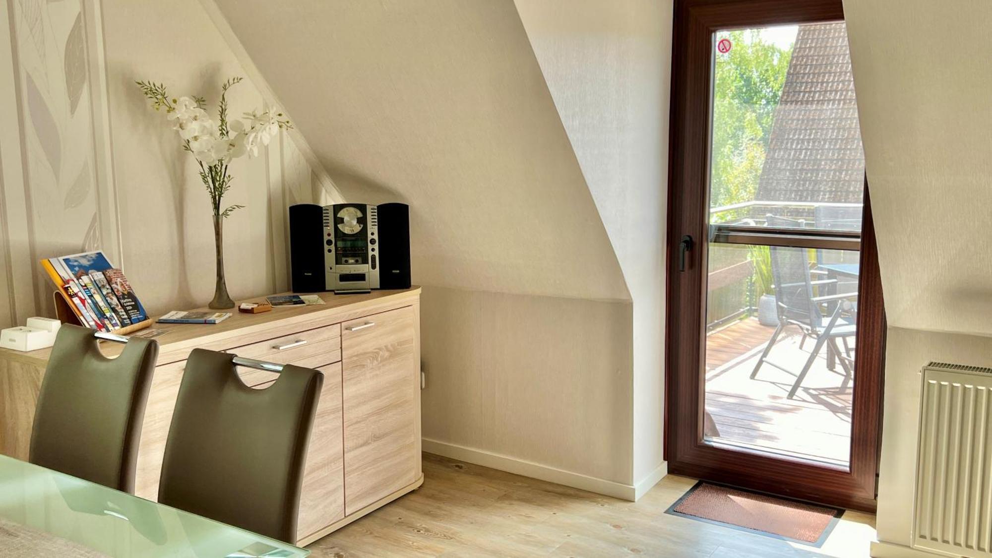 Peedy'S Luxurioese 60M² Wohnung Mit Balkonterrasse Stade Exteriér fotografie