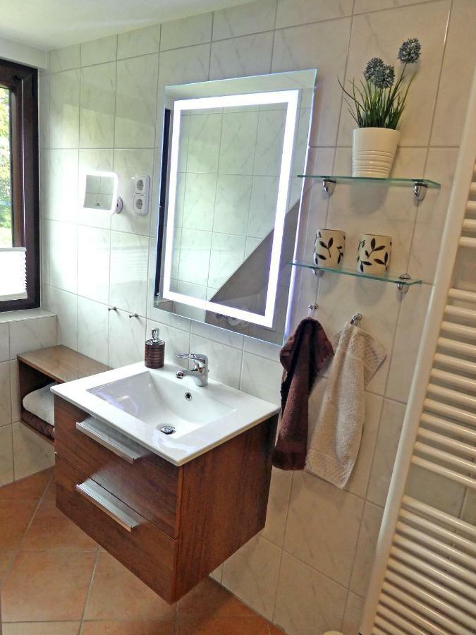 Peedy'S Luxurioese 60M² Wohnung Mit Balkonterrasse Stade Exteriér fotografie